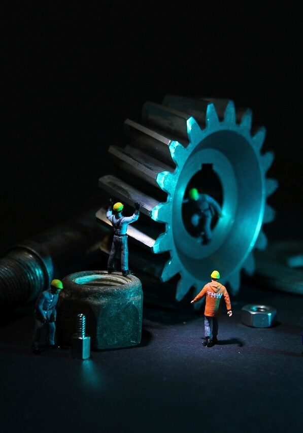 mechanical engineering, gear, miniature figures-2993233.jpg